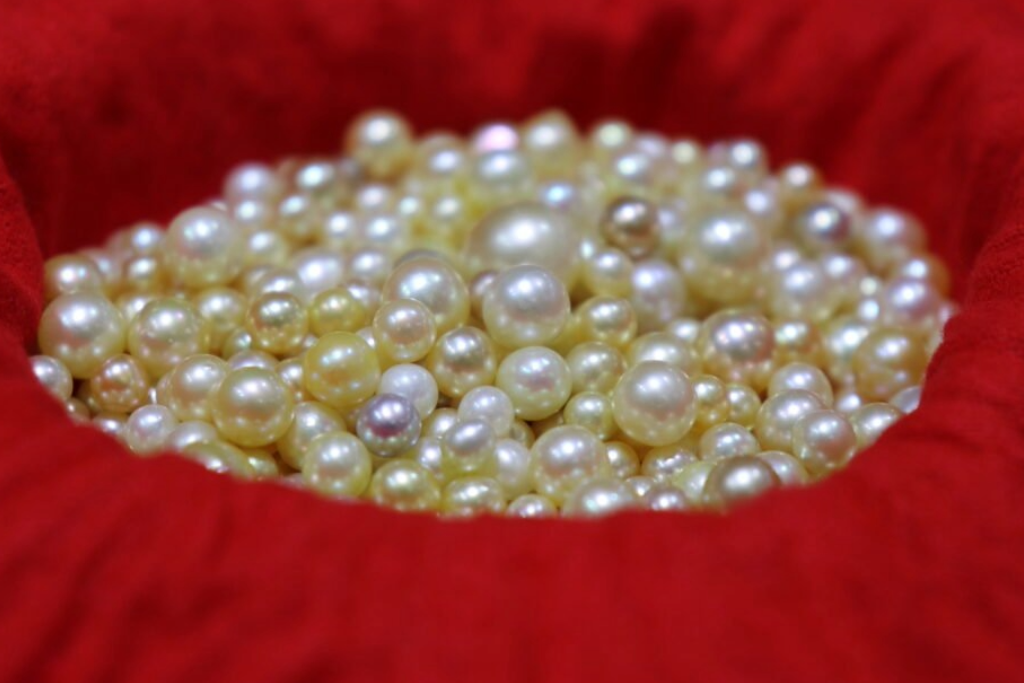 Real Natural (Basra) Pearls